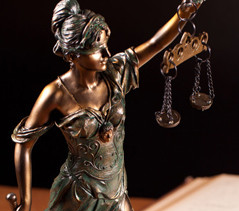law statue